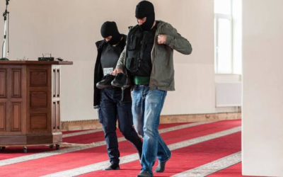 Allemagne : perquisition en chaussettes dans une mosquée…