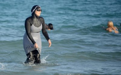 Le Conseil d’Etat soutient les Frères Musulmans et autorise le burkini