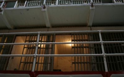 Prisons : Jean-Jacques Urvoas annonce entre 10.000 et 16.000 nouvelles cellules d’ici à 2025