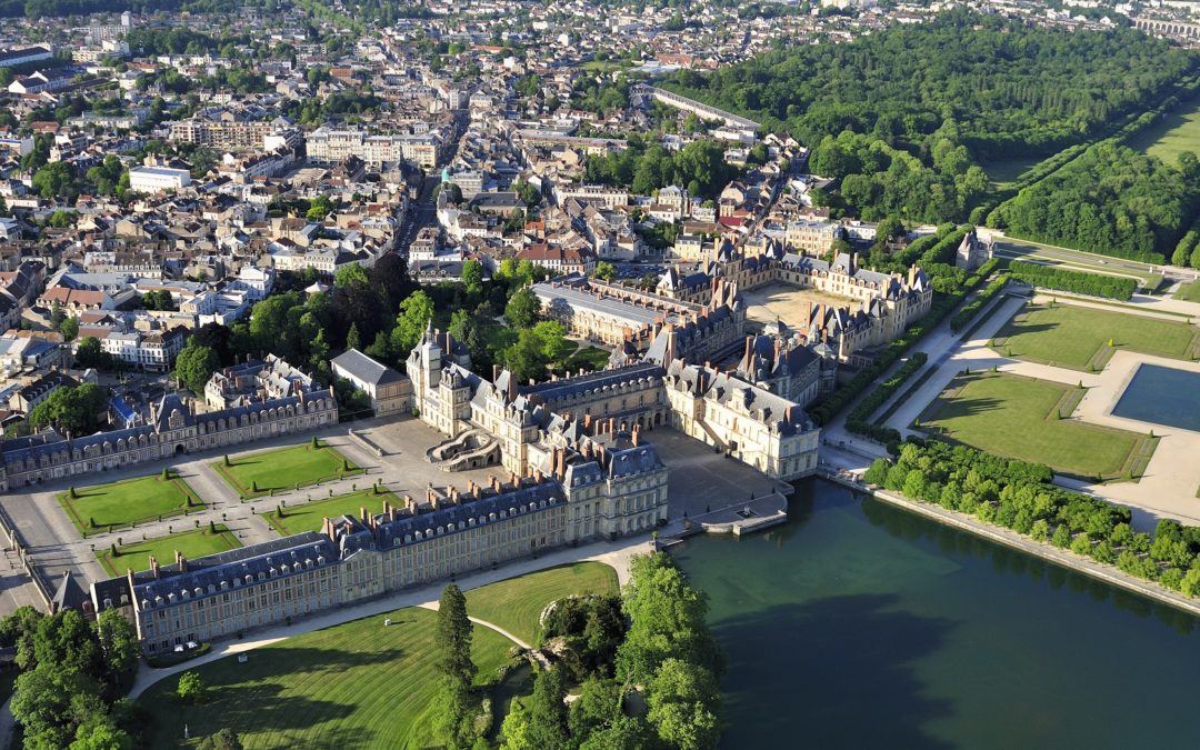 Ventilation de l’invasion : un camp de 150 clandestins prévu à Fontainebleau